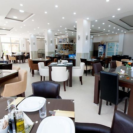 Hotel Zan Ulcinj Eksteriør billede