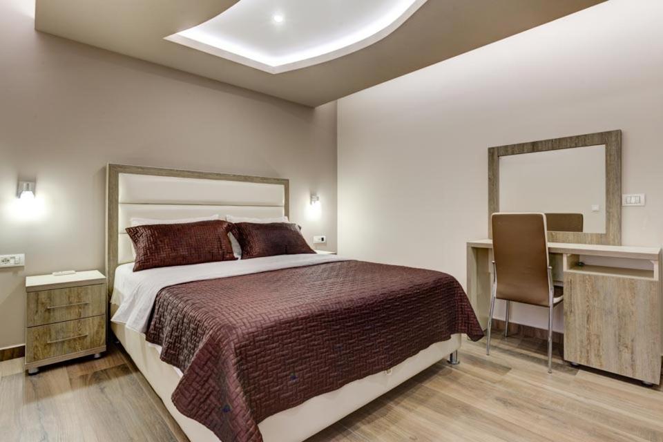 Hotel Zan Ulcinj Eksteriør billede