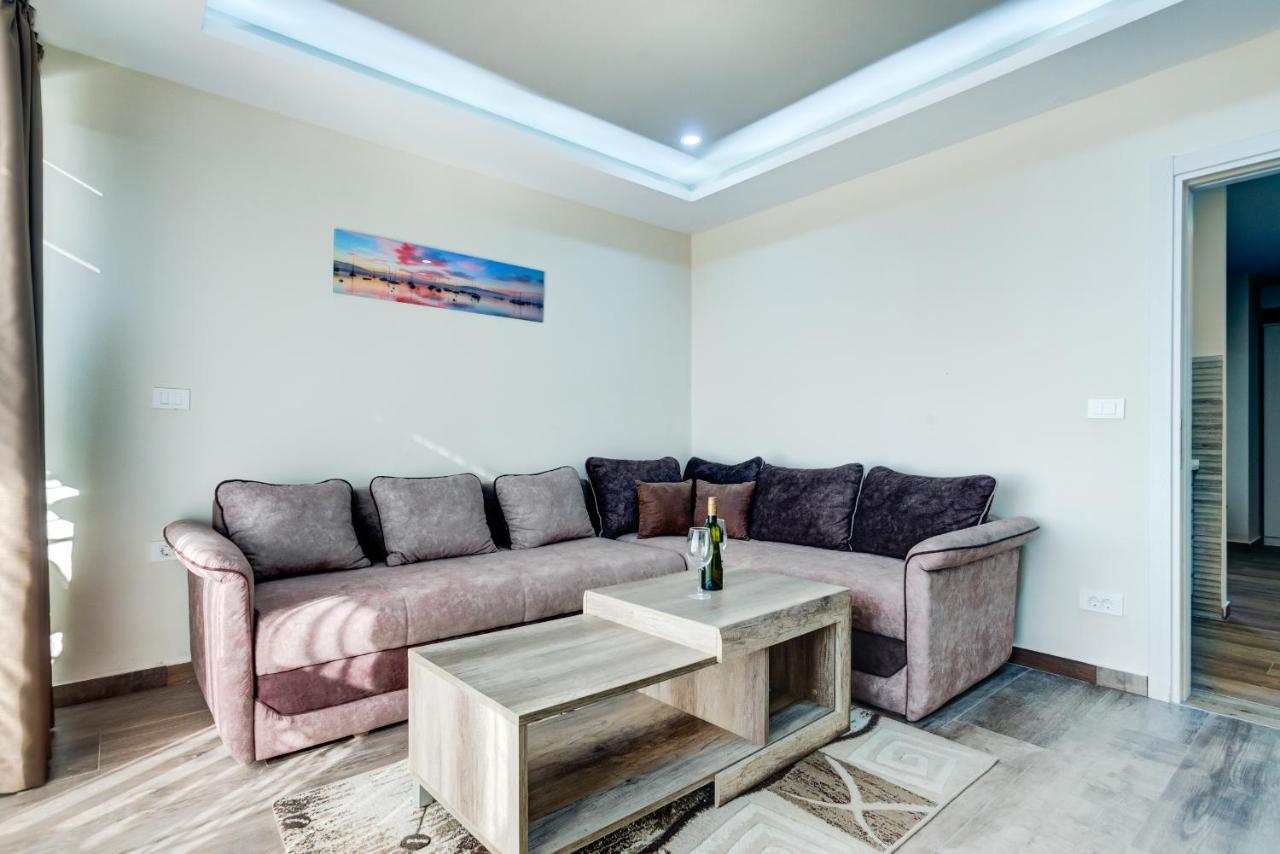 Hotel Zan Ulcinj Værelse billede